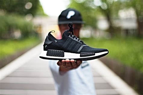 nmd japan black.